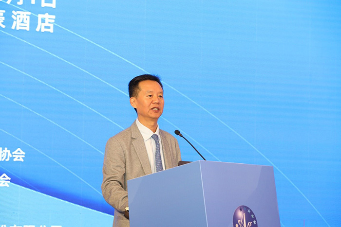 Liu Zhonghui, Vice President of the China Chamber of Commerce of Metals, Minerals & Chemicals Importers & Exporters